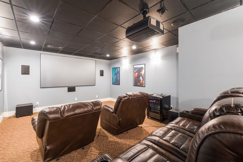 What is Projector Screen Gain? Complete Guide to Choosing the Right Gain — TrueThrow Canada