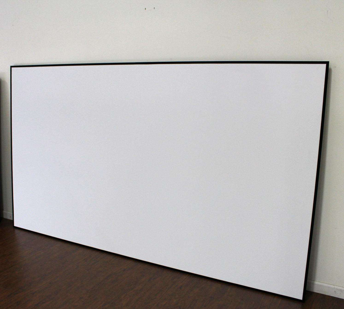 TrueThrow Matte White Projection Screen